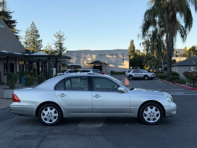 2003 Lexus LS 430