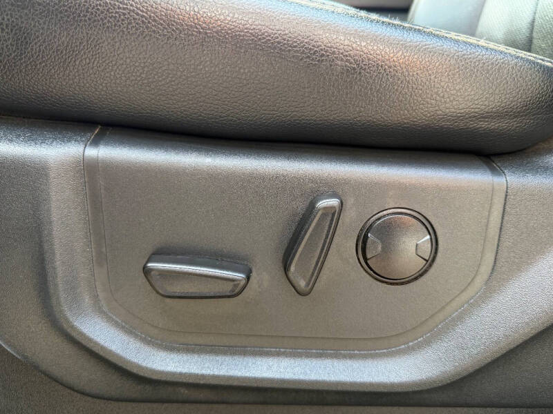 2022 Ford F-350 Super Duty Lariat