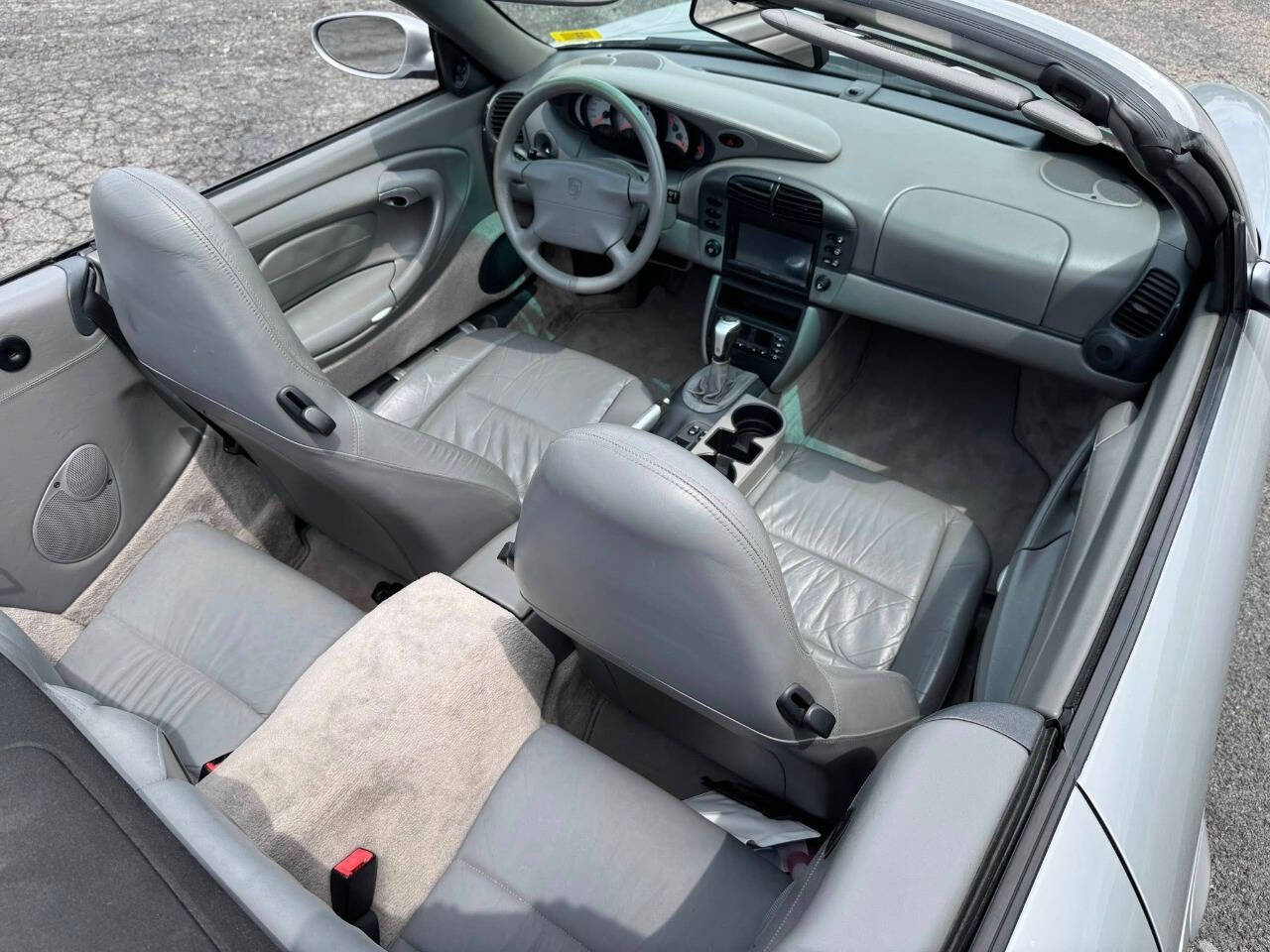 1999 Porsche 911 44