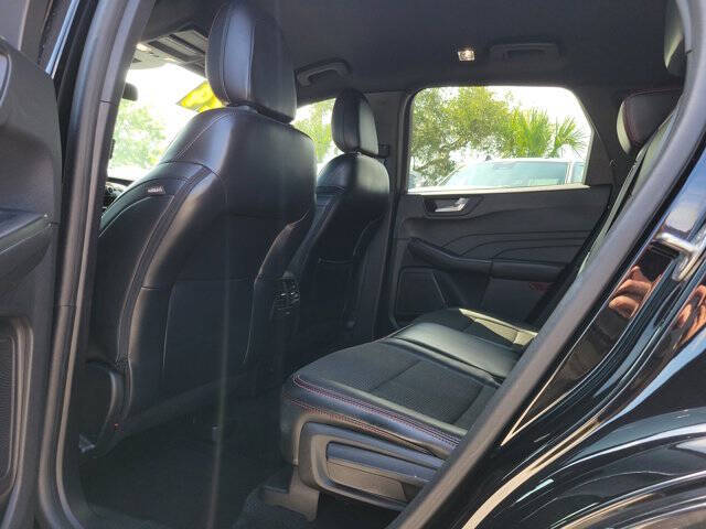 2024 Ford Escape ST-Line