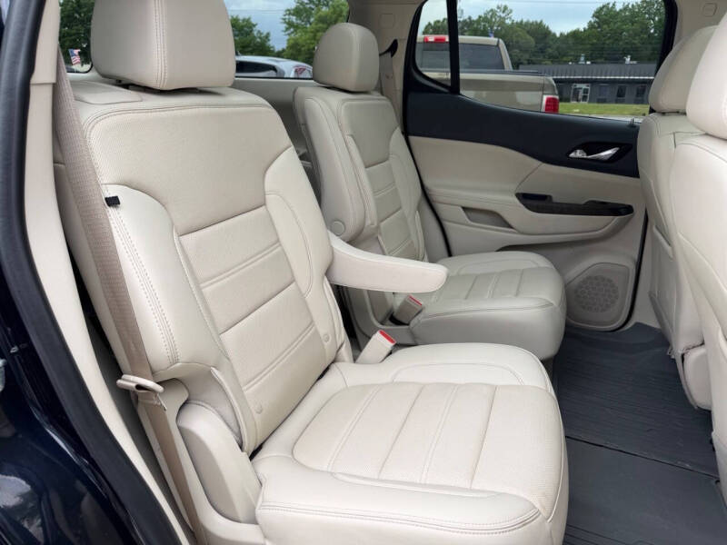 2021 GMC Acadia Denali