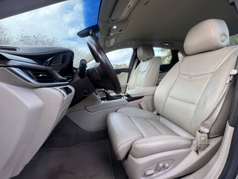 2014 Cadillac XTS Luxury Collection