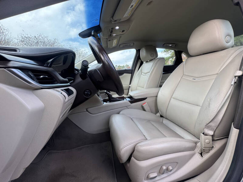 2014 Cadillac XTS Luxury Collection