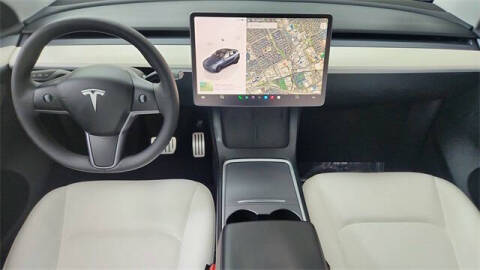 2024 Tesla Model Y Performance