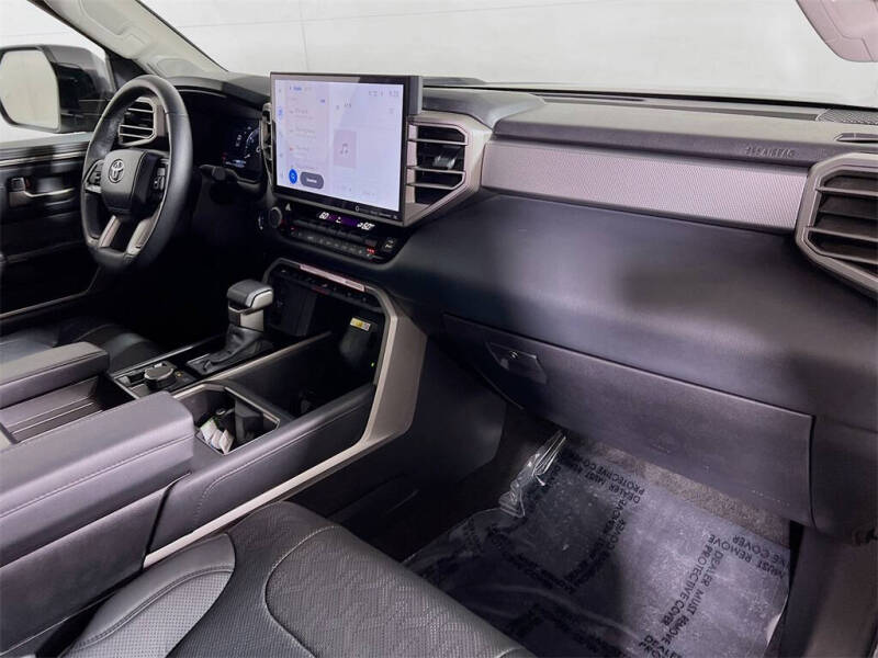 2024 Toyota Tundra Limited HV