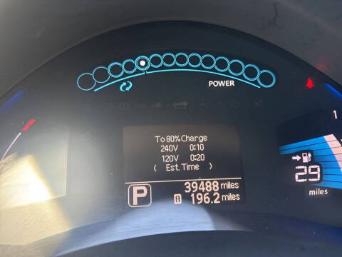 2012 Nissan LEAF SV