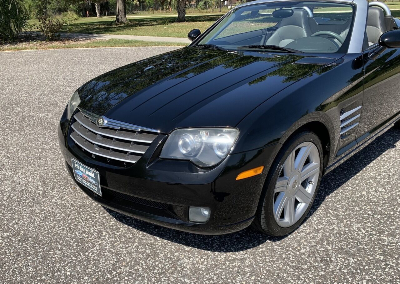 2006 Chrysler Crossfire 16