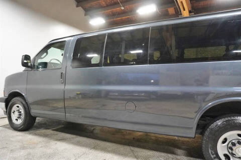 2017 Chevrolet Express LT 3500