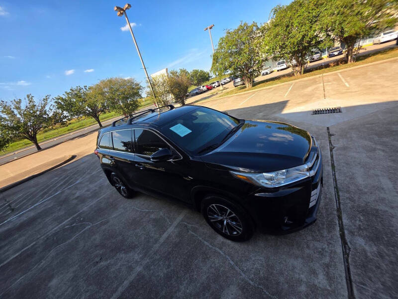 2017 Toyota Highlander LE Plus