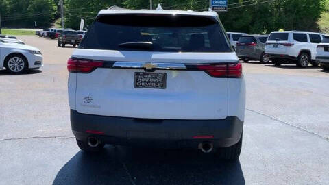 2022 Chevrolet Traverse LT Cloth