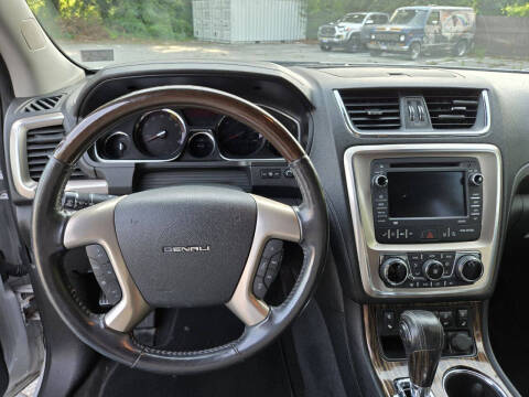 2016 GMC Acadia Denali