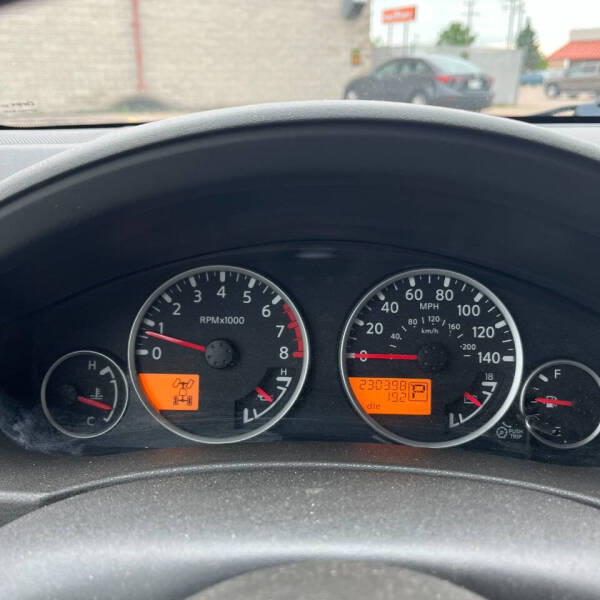 2011 Nissan Pathfinder S