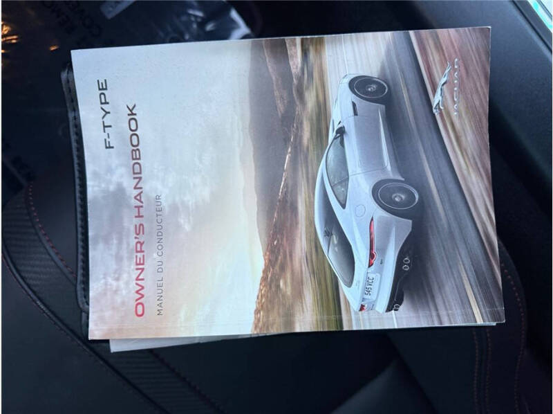 2017 Jaguar F-TYPE R