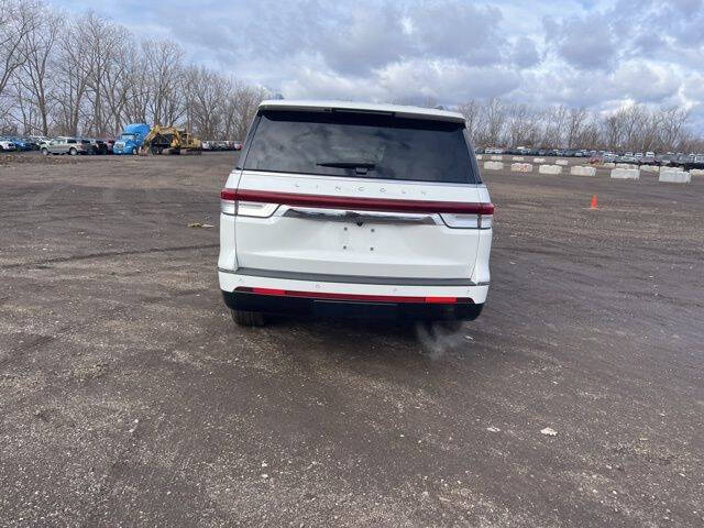 2022 Lincoln Navigator L Reserve