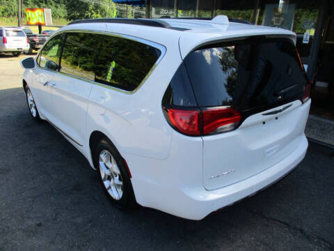 2017 Chrysler Pacifica