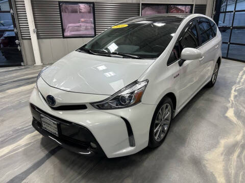 2016 Toyota Prius v Five