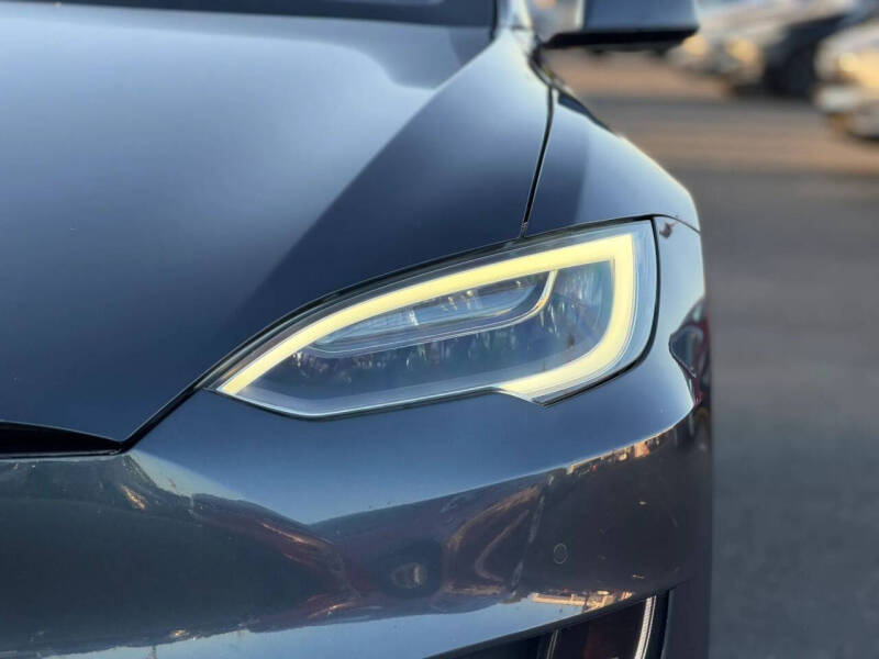 2016 Tesla Model S