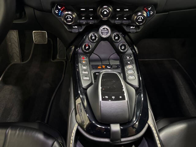 2019 Aston Martin Vantage