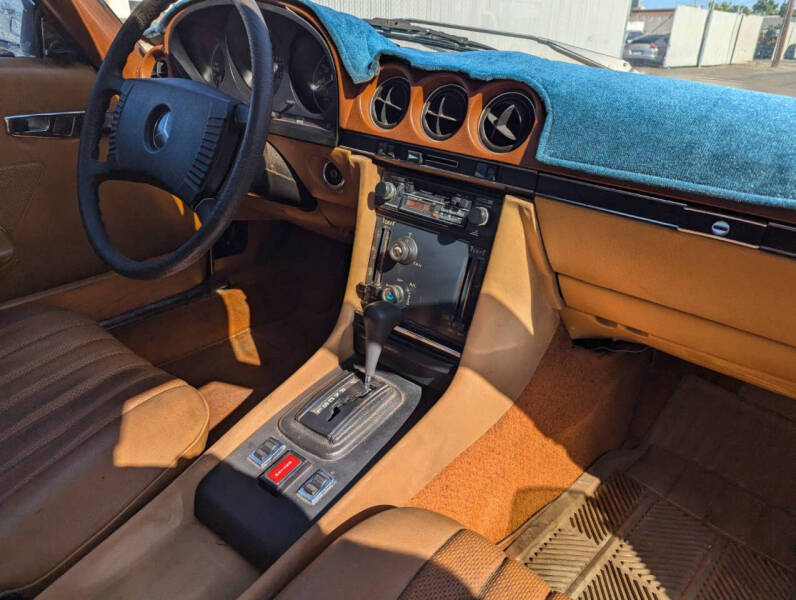 1975 Mercedes-Benz 450-Class