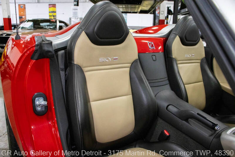 2009 Saturn SKY Red Line