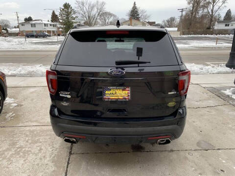 2016 Ford Explorer Sport