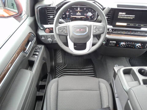 2026 GMC Sierra 1500 Elevation Standard