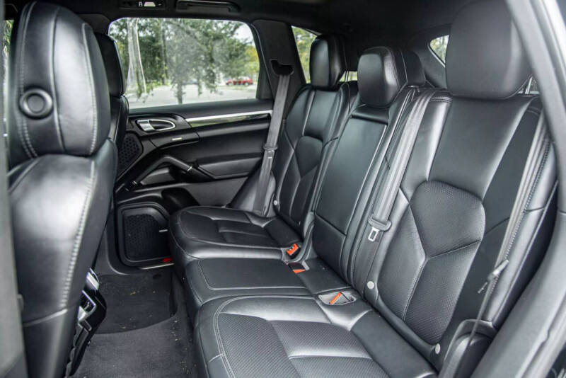 2016 Porsche Cayenne