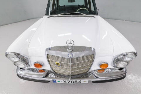 1971 Mercedes-Benz 280-Class