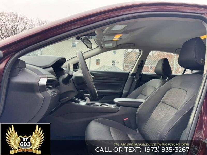 2025 Nissan Altima 2.5 SV