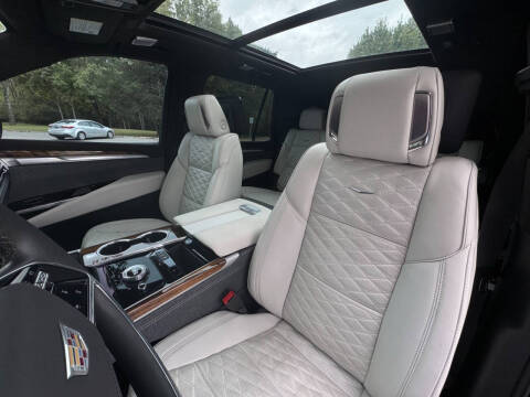 2025 Cadillac Escalade Premium Luxury Platinum