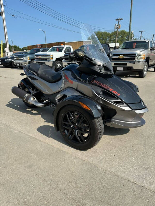 2011 Can-Am SPYDER ROADSTER