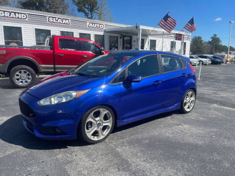 2015 Ford Fiesta for sale at Grand Slam Auto Sales in Jacksonville NC