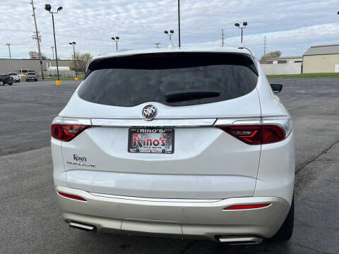 2022 Buick Enclave Essence