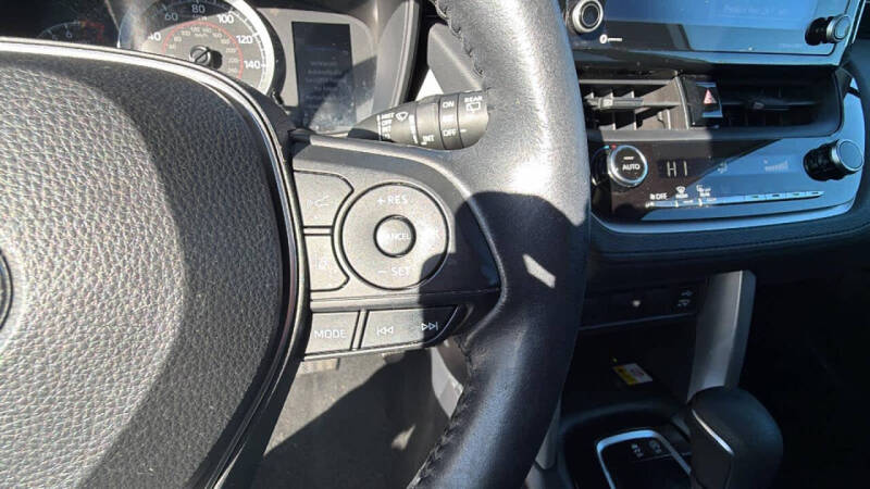 2022 Toyota Corolla Cross LE