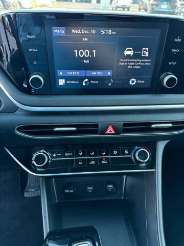 2023 Hyundai Sonata SE