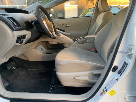 2013 Toyota Prius Two