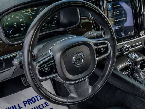 2018 Volvo S90 T5 Momentum