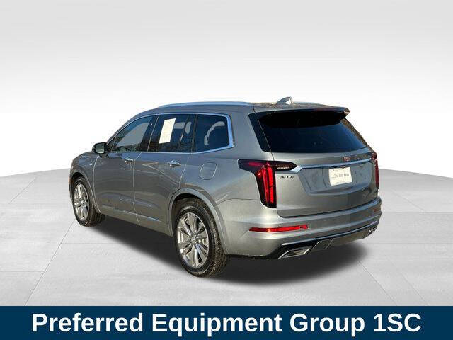 2025 Cadillac XT6 Premium Luxury