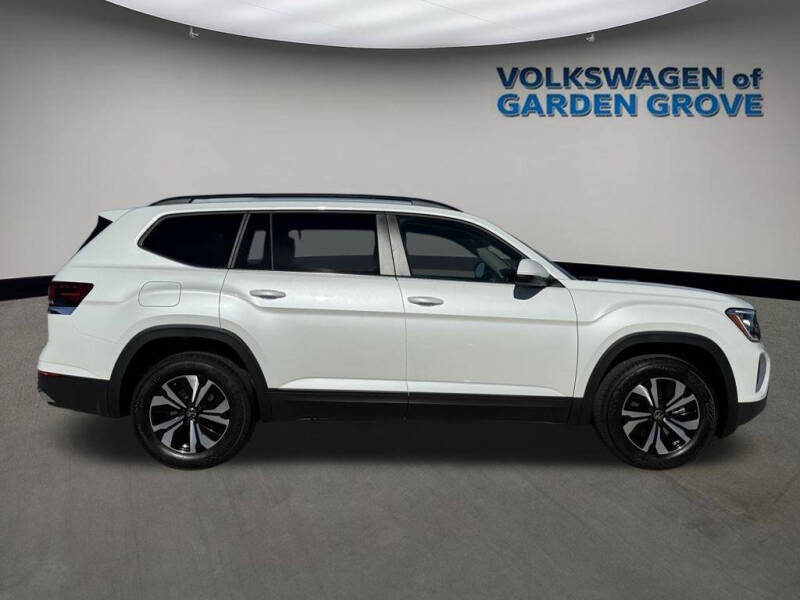 2026 Volkswagen Atlas SE