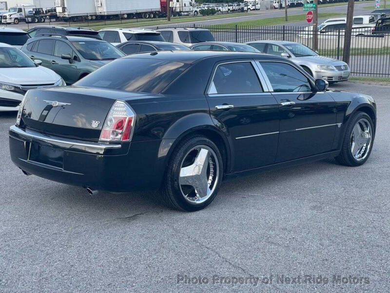 2006 Chrysler 300 C