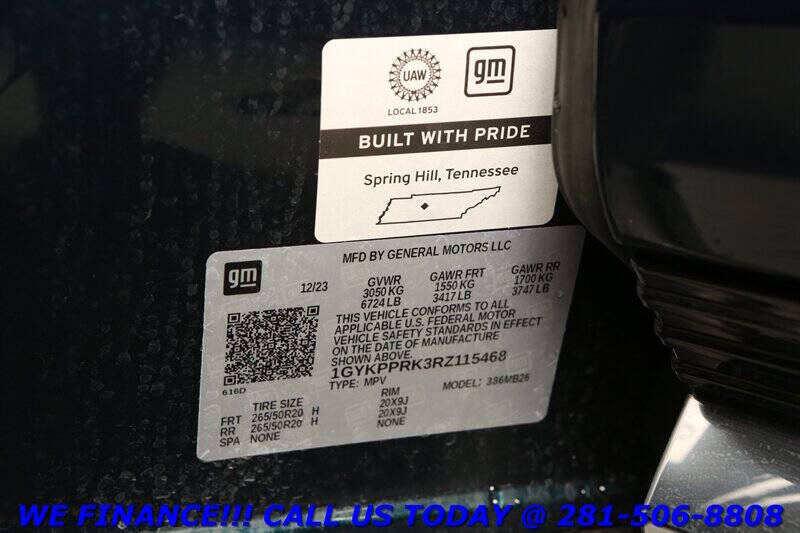 2024 Cadillac LYRIQ Luxury 1