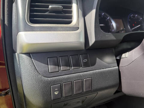 2014 Toyota Highlander LE