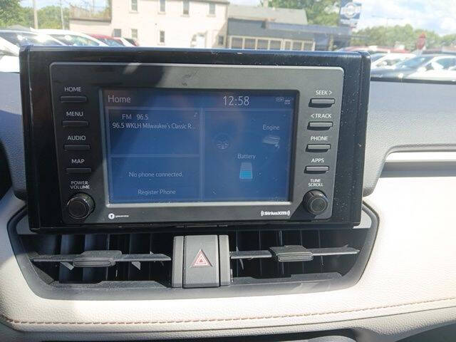 2022 Toyota RAV4 Hybrid XLE