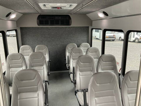 2022 Chevrolet Express 4500