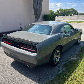 2019 Dodge Challenger SXT