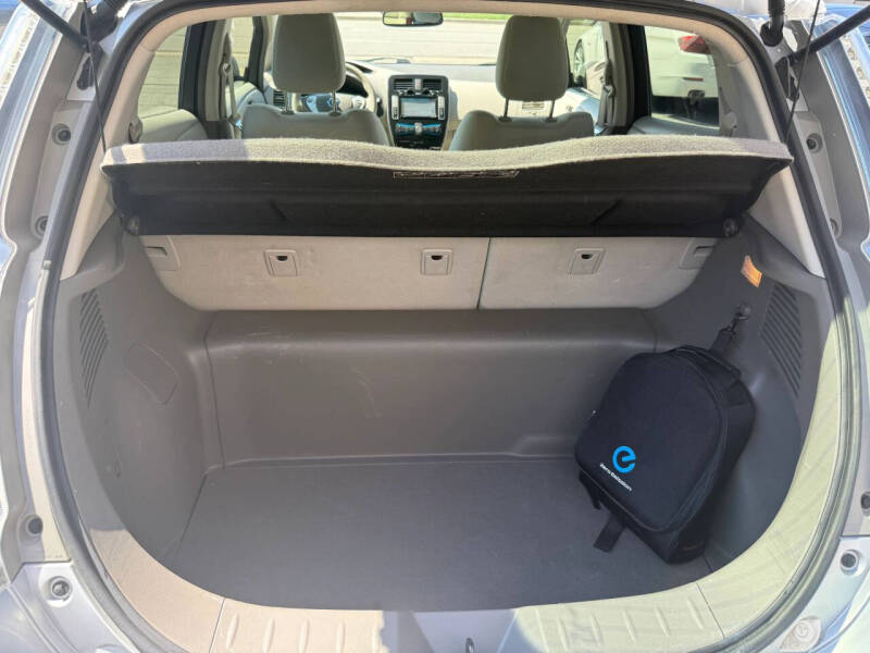 2012 Nissan LEAF