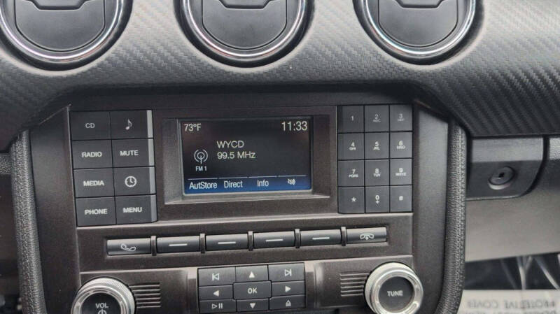 2017 Ford Mustang V6