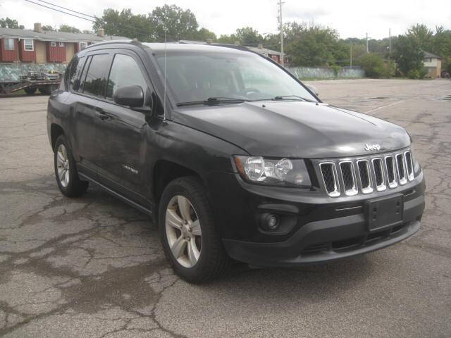 2016 Jeep Compass Sport photo 3