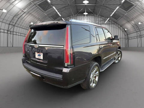 2017 Cadillac Escalade Premium Luxury