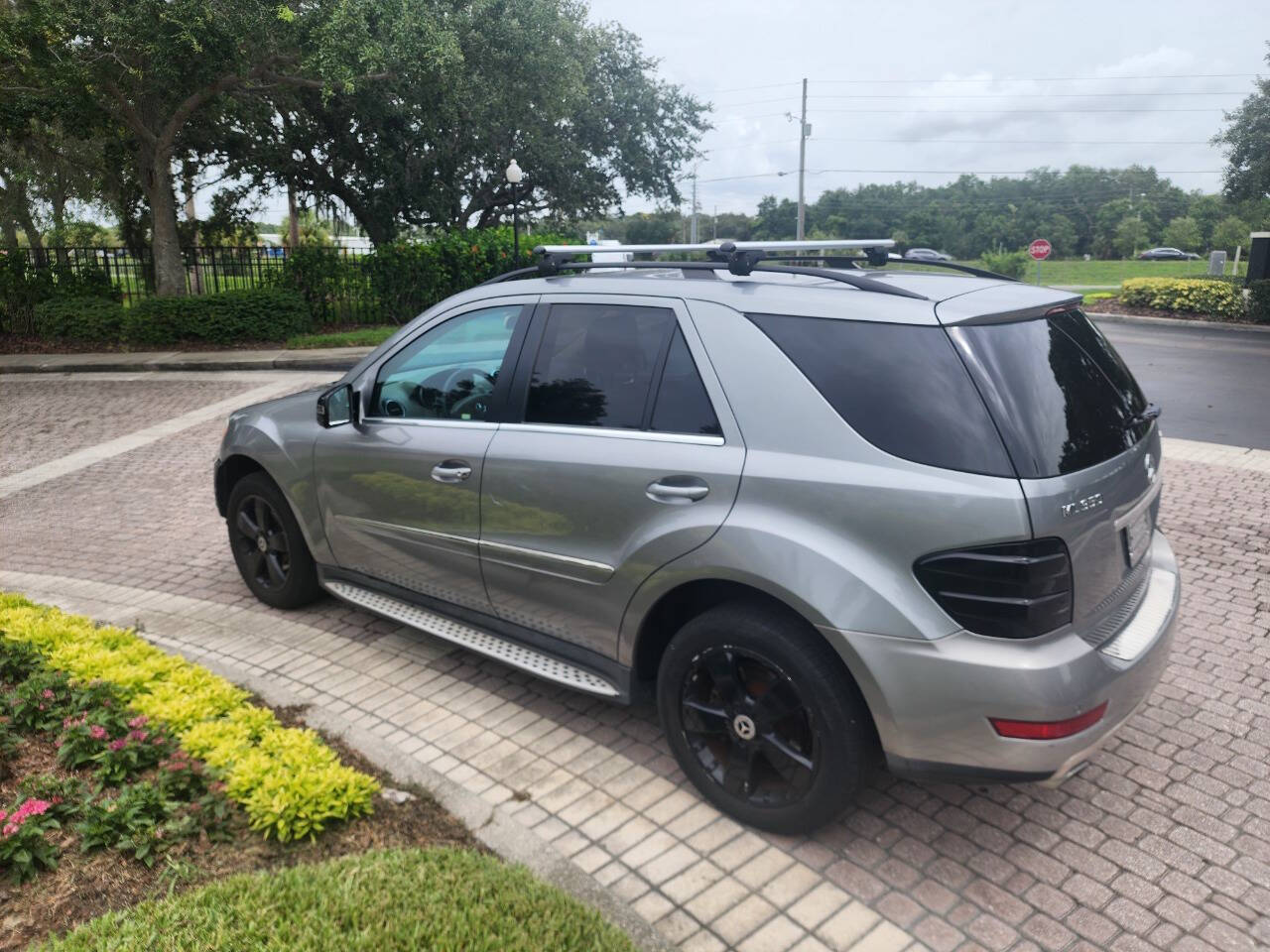 2011 Mercedes-Benz M-Class for sale at Renown Automotive in Saint Petersburg, FL